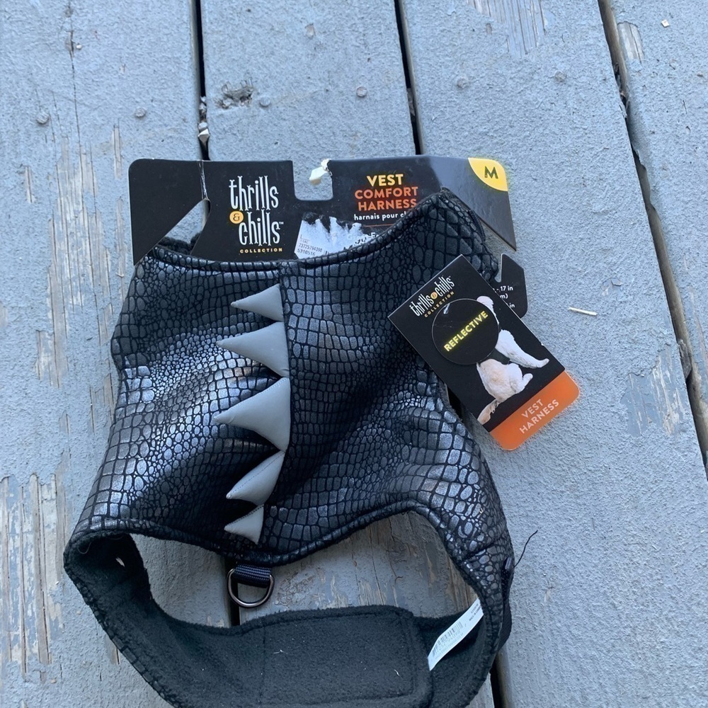 new Thrills & Chills Collection Halloween Dog Harness Size M Reflective - Picture 5 of 6